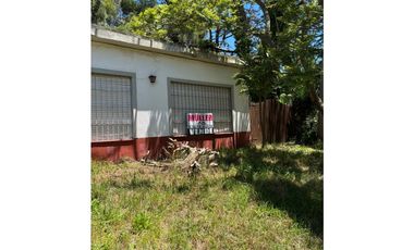 Venta casa de tres ambientes a reciclar!!!