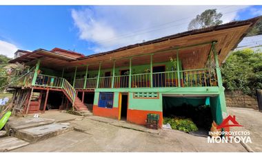 Finca ganadera de 70 cuadras en Argelia, Valle