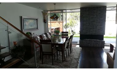 CAJICA, INDEPENDIENTE, LOTE 350 M2 - PORTÓN ELÉCTRICO