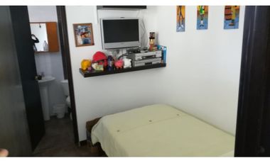 CAJICA, INDEPENDIENTE, LOTE 350 M2 - PORTÓN ELÉCTRICO