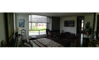 CAJICA, INDEPENDIENTE, LOTE 350 M2 - PORTÓN ELÉCTRICO