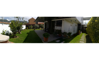 CAJICA, INDEPENDIENTE, LOTE 350 M2 - PORTÓN ELÉCTRICO