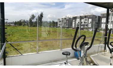 CAJICA, INDEPENDIENTE, LOTE 350 M2 - PORTÓN ELÉCTRICO