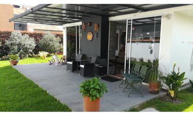 CAJICA, INDEPENDIENTE, LOTE 350 M2 - PORTÓN ELÉCTRICO