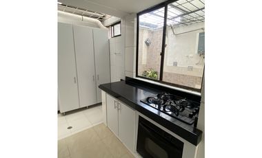 SE VENDE CASA EN CONJUNTO CERRADO EN CORALES