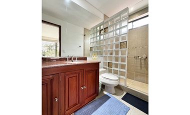 SE VENDE ESPECTACULAR CASA EN APOSENTOS DE SOPÓ