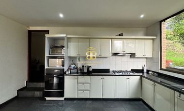 SE VENDE ESPECTACULAR CASA EN APOSENTOS DE SOPÓ