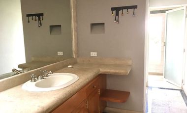 CASA EN VENTA EN CONDOMINIO HORIZONTAL