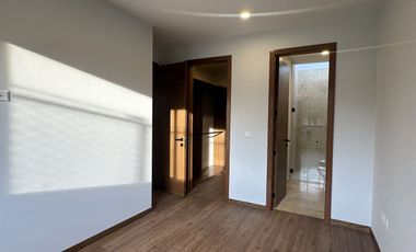 Linda casa en VENTA en Paseos Universidad