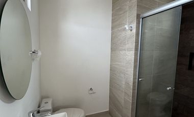 Estrena casa en Parques Vallarta dentro de coto