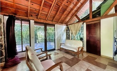 OPORTUNIDAD! Se Vende Casa en Altos del Maria en Zona Alta