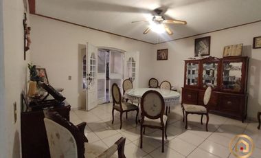 Moderna Casa Estilo Campestre en Venta, San Marcos, Jalisco; Fraccionamiento El Palomar!