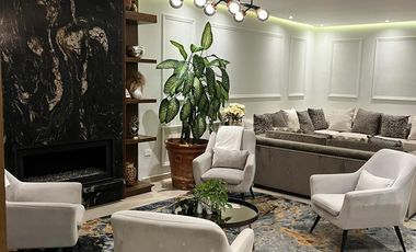 Residencia de Lujo en Valle Poniente