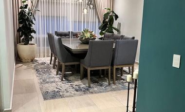 Residencia de Lujo en Valle Poniente