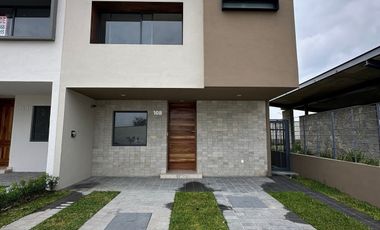 Hermosa casa en Parques Vallarta