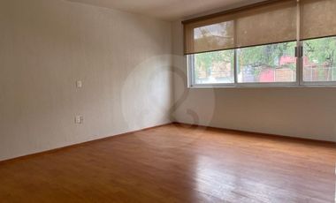 Casa en venta en Lomas de San Angel Inn