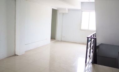 3 Bedroom Townhouse for sale in Khu Khot, Pathum Thani