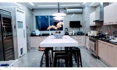 Venta de Apartamento en PH Allure, Bella Vista