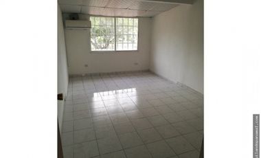 SE VENDE CASA COMERCIAL EN CHANIS
