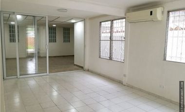SE VENDE CASA COMERCIAL EN CHANIS
