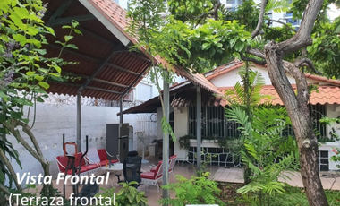 SE VENDE CASA CON TERRENO EN COCO DEL MAR