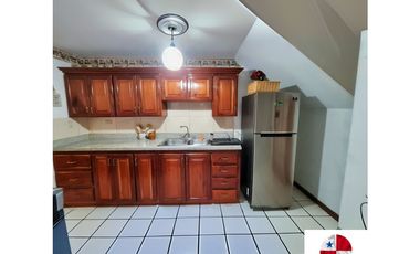 ALQUILER DE CASA AMOBLADA EN CONDADO DEL REY