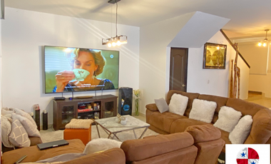 VENTA DE CASA EN COSTA SUR EN VILLA VALENCIA