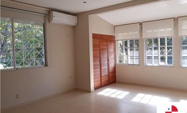 Alquiler Casa en Ancón de 3 recamaras con 660m2 exclusiva en $2200