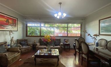 Departamento en Venta en PRIMER PISO CON ACCESO A PATIO...