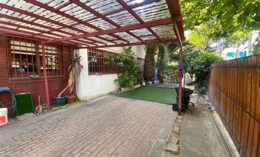 Departamento en Venta en PRIMER PISO CON ACCESO A PATIO...