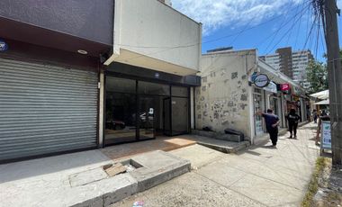 Local Comercial en Arriendo en Zona poniente