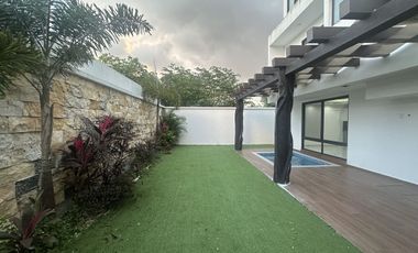 Casa en venta con amenidades,  alta plusvalía en Temozón Norte, Mérida