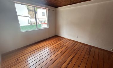 LINDA CASA EN RENTA EN CERRADA TECAMACHALCO
