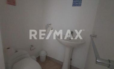 OFICINA EN VENTA  - (3)