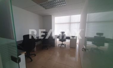 OFICINA EN VENTA  - (3)