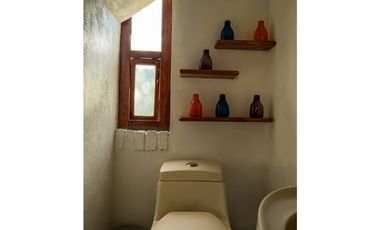 CASA EN VENTA | VALLE DE BRAVO | CENTRO