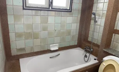 4 Bedroom House for sale at The Laguna Home