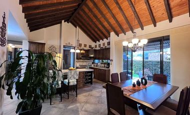CASA  EN VENTA UBICADA EN EL RETIRO SECTOR PURO CUERO