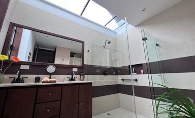 CASA  EN VENTA UBICADA EN EL RETIRO SECTOR PURO CUERO