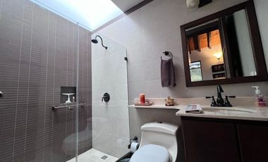 CASA  EN VENTA UBICADA EN EL RETIRO SECTOR PURO CUERO