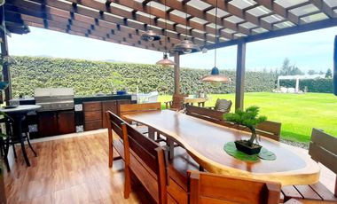 Alquiler de Casa Amoblada en Refugio del Valle, La Calera