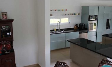 Casa Campestre en Condominio en La Mesa