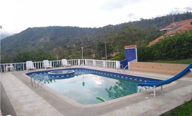 Casa Campestre cerca a La Mesa