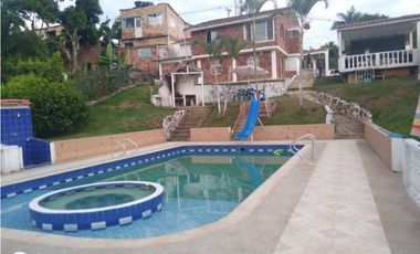 Casa Campestre cerca a La Mesa