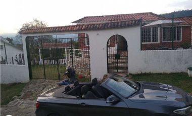 Casa Campestre cerca a La Mesa