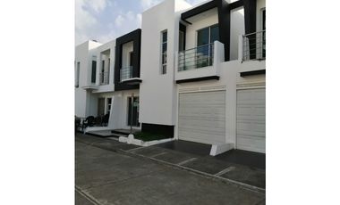 SE VENDE CASA EN BARRIO LA CASTELLANA EN MONTERIA