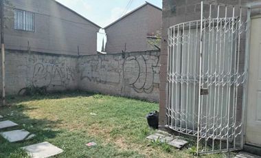 VENDO CASA EN CONDOMINIO EN RANCHO SANTA ELENA, CUAUTITLÁN MÉXICO.