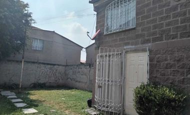 VENDO CASA EN CONDOMINIO EN RANCHO SANTA ELENA, CUAUTITLÁN MÉXICO.