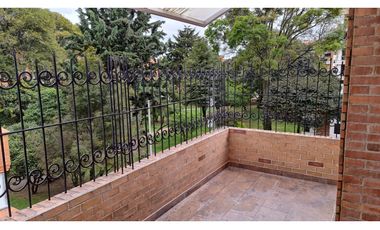 VENTA APARTAMENTO TIPO PENTHOUSE DUPLEX, SANTA BARBARA CENTRAL