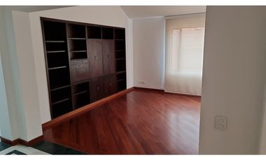 VENTA APARTAMENTO TIPO PENTHOUSE DUPLEX, SANTA BARBARA CENTRAL